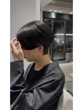 ミリ(milli Produce by ITAKURA) 毛流れセンターパート