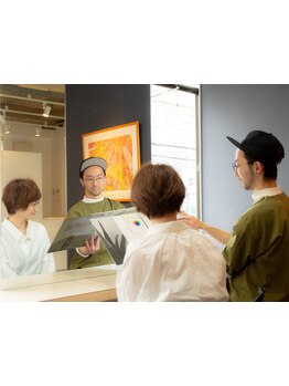 あなたらしさを引き出す！骨格・髪質・ライフスタイルに合わせて、一人ひとりに最も似合うヘアをデザイン。