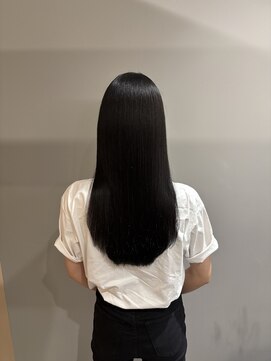 イオエ 西梅田(ioe) ブリーチなしカラー／髪質改善/ミルクティーベージュ/顔へア