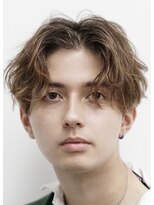 ゼンコー アオヤマ(ZENKO Aoyama)&nbsp;ハイライト×センターパート×ニュアンスパーマ[表参道/青山]