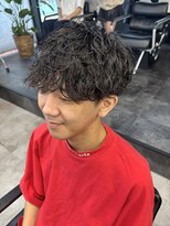 コードバイケンジ 戸塚(CODE by KENJE)&nbsp;ナチュラルな動きで垢抜け！人気のシャドウパーマ