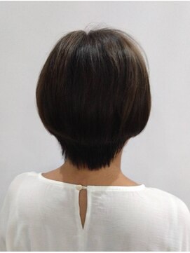 ヘア イノウエ HAIR INOUE 大人ショートボブ
