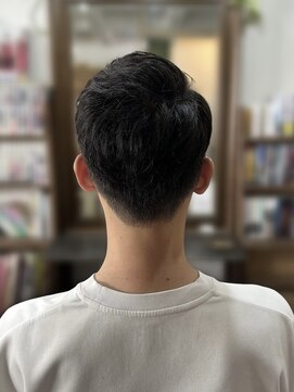 チアロルーチェ(Chiaro Luce) メンズリクルートアップバング大人メンズ刈り上げショート大人