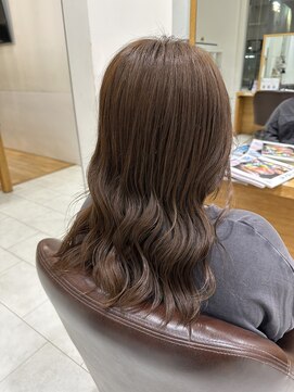 サラビューティーサイト 九大学研都市店(SARA Beauty Sight) モカベージュ