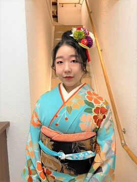 矢島美容室 荻窪店 シンプルに~高めお団子スタイル