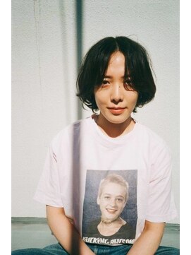 オフ(OFF) 前髪長めショートヘア