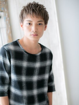 トニーアンドガイ メン 与野駅前店(TONI&GUY MEN) グレーベージュのフェザーマッシュ束感ショートc