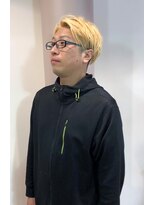 スモールバンブー small-bamboo ヘアーサロン&nbsp;ハイトーン × ツーブロック