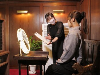 アトリエ ドゥ レデュー(atelier du Re:du)の写真/半個室空間×マンツーマン施術◎あなたの理想の小顔魅せstyleを叶え、周りと差がつくヘアに導きます♪