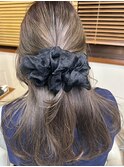 やわらかな髪に、ひとつのアクセントアレンジ