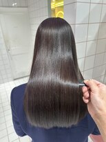 ロンドルーチェ 心斎橋(Lond luce)&nbsp;ダークアッシュ/ミディアムレイヤーカット［髪質改善/縮毛矯正］