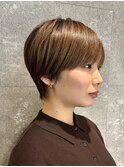 ショートカットヘアおさまりマッシュ毛流れ原宿
