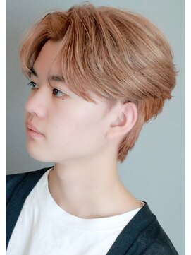 リア(Li'a) フェザーショート×ミルクティーカラー×名古屋フェザーショート