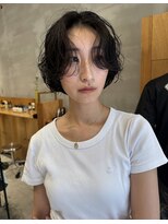 ウェウェ(wewe)&nbsp;癖毛風抜け感あるレイヤーボブデジタルパーマ