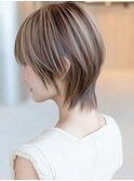 【レイヤー】ヘーゼルベージュ・ショートボブ・イルミナカラー