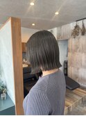 ボブ×ダブルシークレットカラーで透明感グレージュ