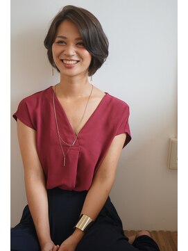 ラヴェルアンティーク(la belle Antique) フロントかきあげショートボブ♪