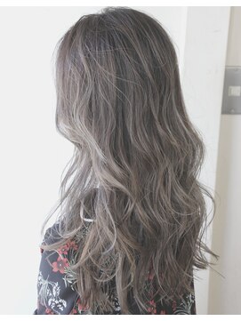 ソフト(soft) ナチュラルシルバーアッシュ