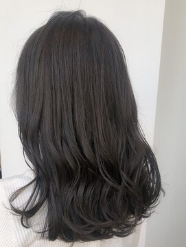 リベラ(LIBERA) 黒染めなしの黒髪♪美髪 ネイビーカラー 《TARO》