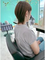 ユーフォリア(Euphoria.)&nbsp;ベージュ系カラー×ミディアムレイヤー