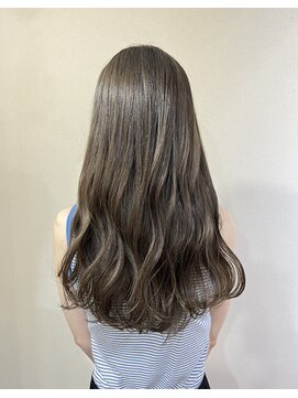 ヘアーアートミュージアム(Hair Art Museum) くすみグレージュ/透明感カラー9/16