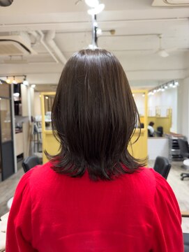 フェリア 梅田(FERIA) 【梅田 茶屋町】くびれミディアム/まろやかベージュ