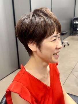 ハルキ ミナト ジャパン オオサカ(HARUKI MINATO japan OSAKA) 30代40代50代小顔似合わせカットくびレイヤーエモージュ大人可愛
