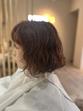 ウル(Ulu') パーマ×オレンジ系カラー