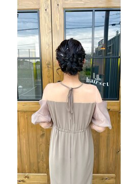 ライフイズ 磐田本店(Life is...) お呼ばれヘア/ふわふわシニヨン/ヘアセット