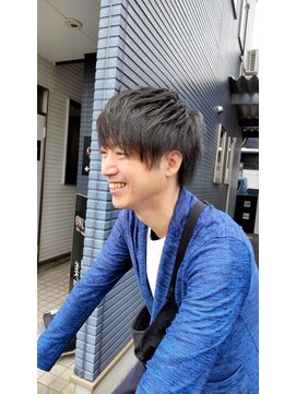 オンリー(ONLY) ★動きのあるイケメンショート★