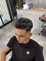 ノア(NOAH)&nbsp;無骨さ×色気を演出する 極道風パーマ