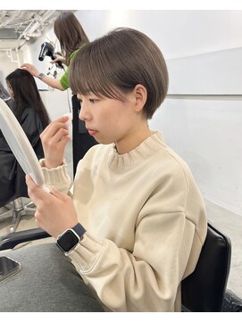 フォト 富山(foto) 似合わせカットミルクティーブラウンダークアッシュ