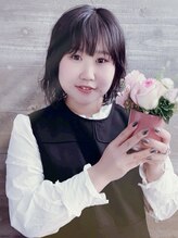 シロフイケブクロ(shirof ikebukuro) 土井 恵利花