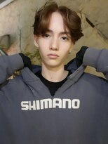 ノラ シブヤ(NORA)&nbsp;ニュアンスパーマセンターパートテーパーフェードブラウンカラー