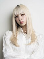 ハーツオオサカ(HE:ARTS OSAKA)&nbsp;韓国骨格矯正カット×ホワイトハイトーン【梅田】