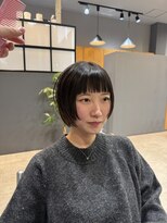 エマピボット 中川本店(EMA PIVOT) ぱつっと前髪のコンパクトショートボブ