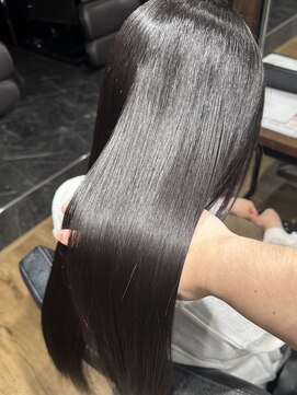 ハピネス クローバー 八木店(Happiness CLOVER) 艶髪 黒髪 髪質改善 縮毛矯正 大和八木