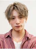 韓国ヘアニュアンスコンマバングセンターパートフェザーパーマ