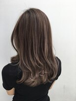 トルネード(TORNADO)&nbsp;グレージュハイライトグラデーションカラー