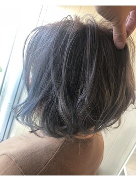 ラピッツヘアデザイン(la Pitt's hair design) ホワイトグレー【ラピッツ】