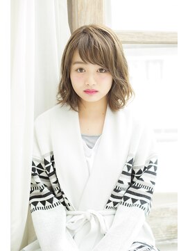 アヤックス(ajax) セミディふわふわボブ