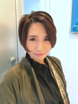 大人女性から大絶賛。オーナーオリジナルの高いカラー技術で、気になる白髪も徹底解決。