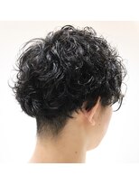 ウィスカーヘアー(whisker hair)&nbsp;スパイラルパーマ