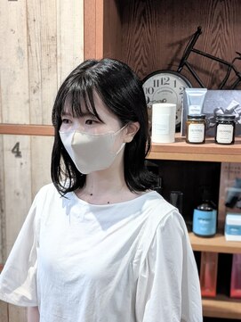 リック(LiC) 外ハネボブ×ブルーシルバー