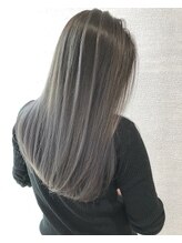 ブリーチを楽しめる！ダメージを94%軽減するファイバープレックス☆【ケアブリーチ】【インナーカラー】