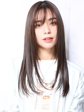 クラッチ 博多(CLUTCH) 大人可愛い２０代３０代４０代小顔大人ガーリー　胸上 C3