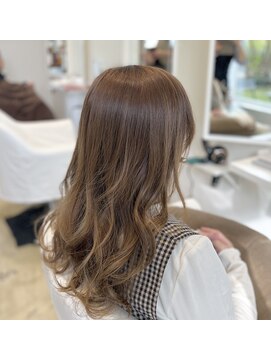 ヘアーデェカラー(hair de KOLOR) 【つくば】ロングレイヤー×透明感ミルクティーベージュ
