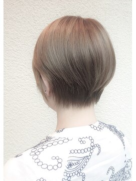 エルサフィロ ヨドヤバシ(el zafiro yodoyabashi) スマート クリアショート3 ヘルシースタイル/40代