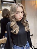 バレイヤージュ、ハイライト、ロングレイヤー、グレーベージュ