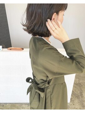 ニド(2do) 切りっぱなしボブ&ダークグレージュ